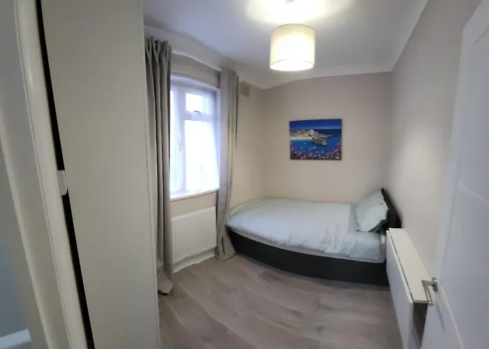Warm Cosy Family Home